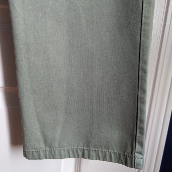 Calvin Klein Green Chinos - 32x32 - Picture 8 of 10